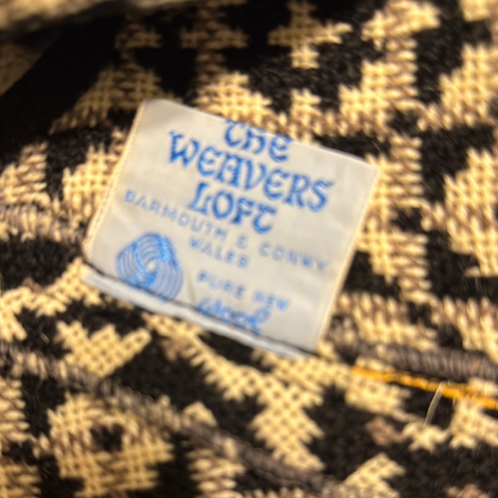 Black And White Geometric Pattern Vest - image 2